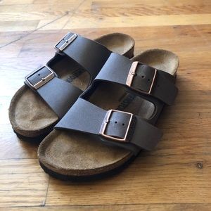 Mocha Birkenstock’s